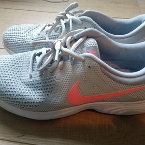 Nike, Women's running shoes - 8.5
